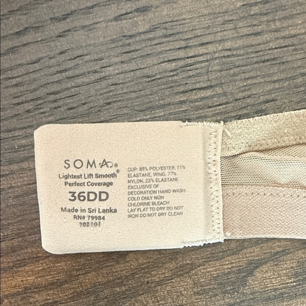 Soma Tan Underwire Bra. Size 36DD - Picture 2 of 5